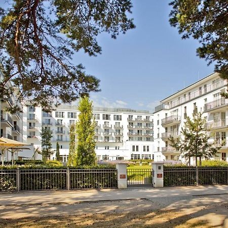 Steigenberger Grandhotel & Spa Heringsdorf מראה חיצוני תמונה The campus of the University of Applied Sciences and Medical University of Southern Tyrol