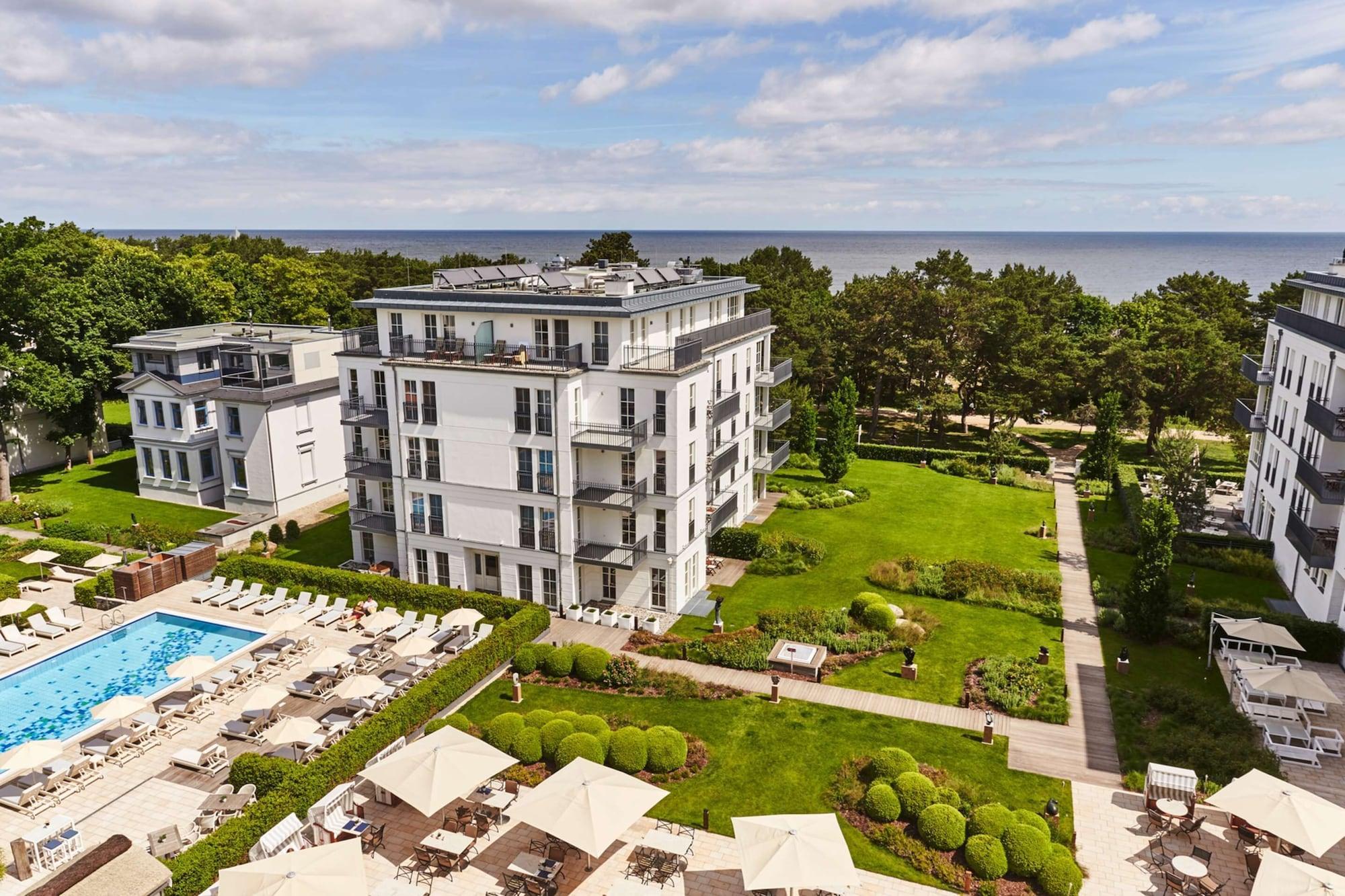 Steigenberger Grandhotel & Spa Heringsdorf מראה חיצוני תמונה Aerial view of the Baltic Sea