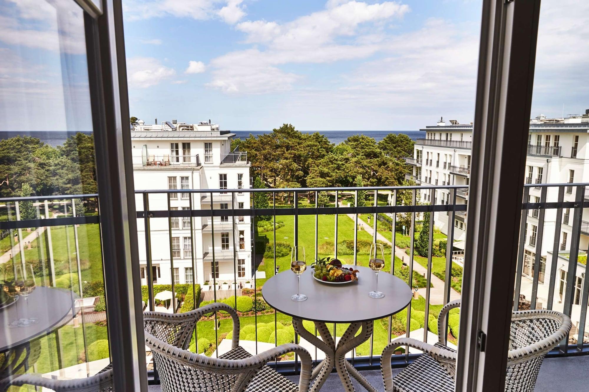 Steigenberger Grandhotel & Spa Heringsdorf מראה חיצוני תמונה View from the balcony of a suite