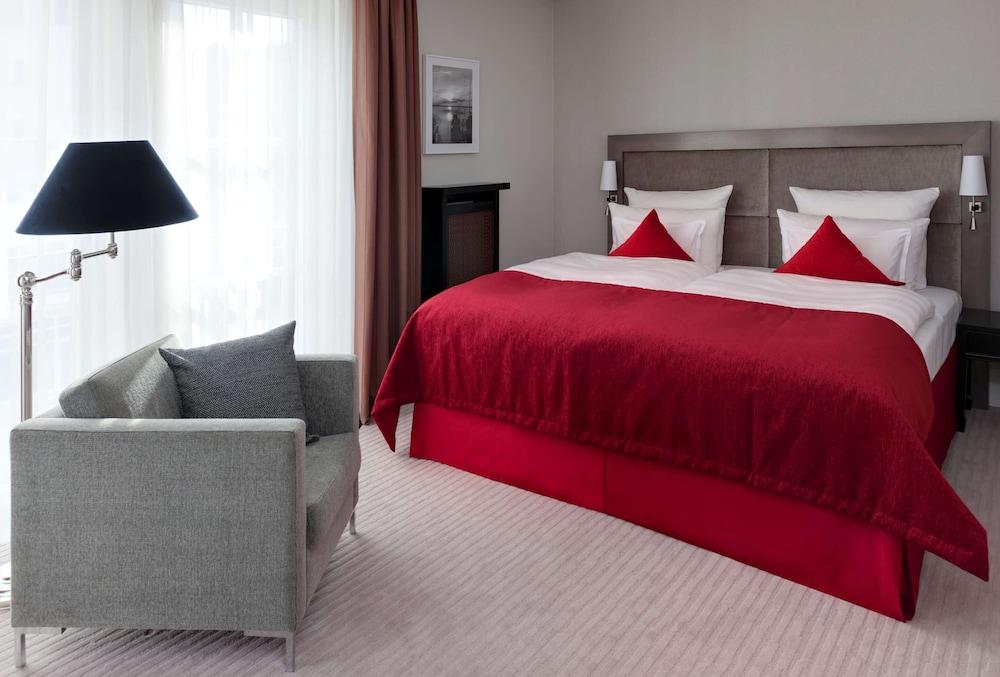 Steigenberger Grandhotel & Spa Heringsdorf מראה חיצוני תמונה A room at the hotel