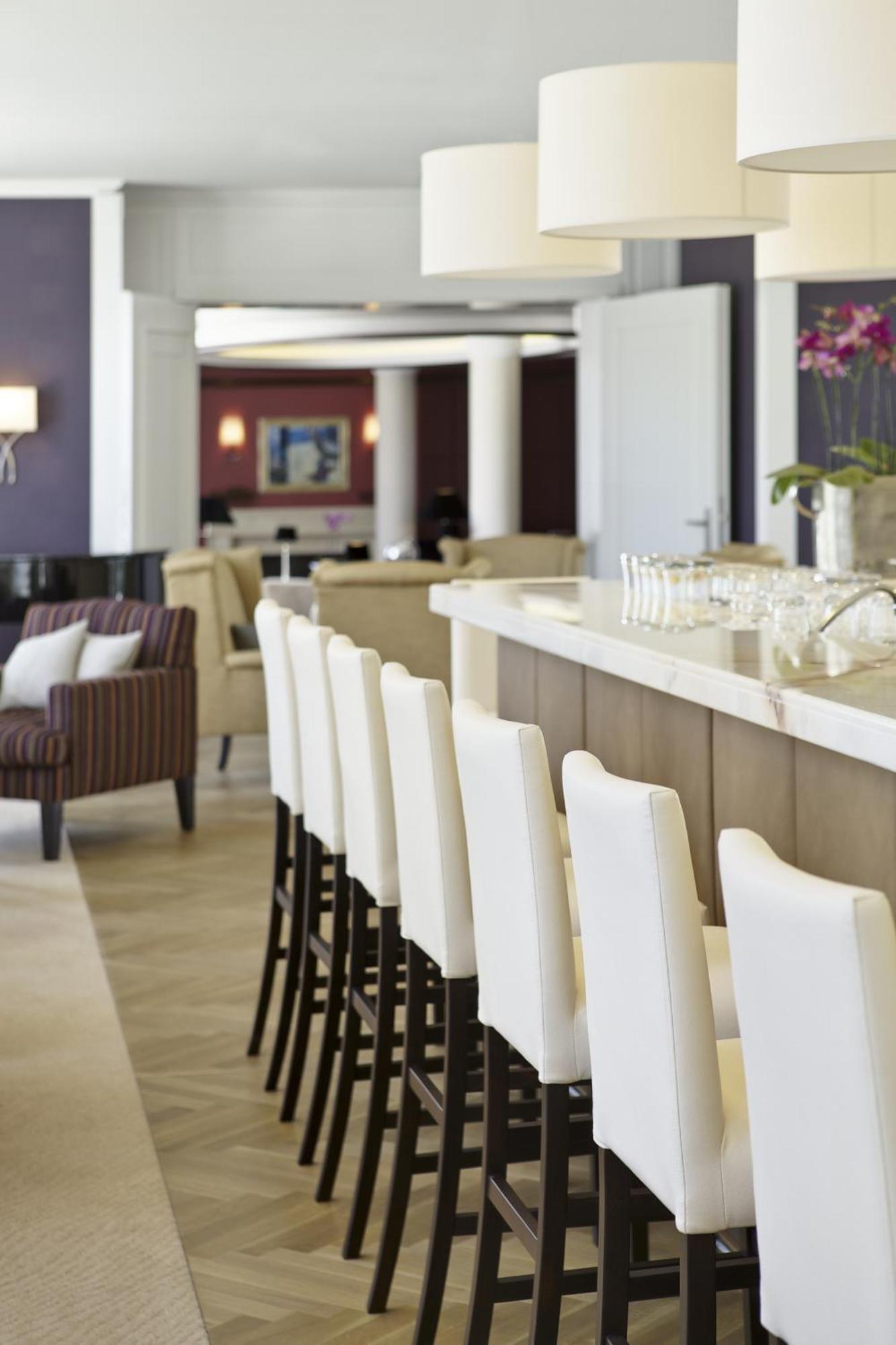 Steigenberger Grandhotel & Spa Heringsdorf מראה חיצוני תמונה Club Lounge at the airport