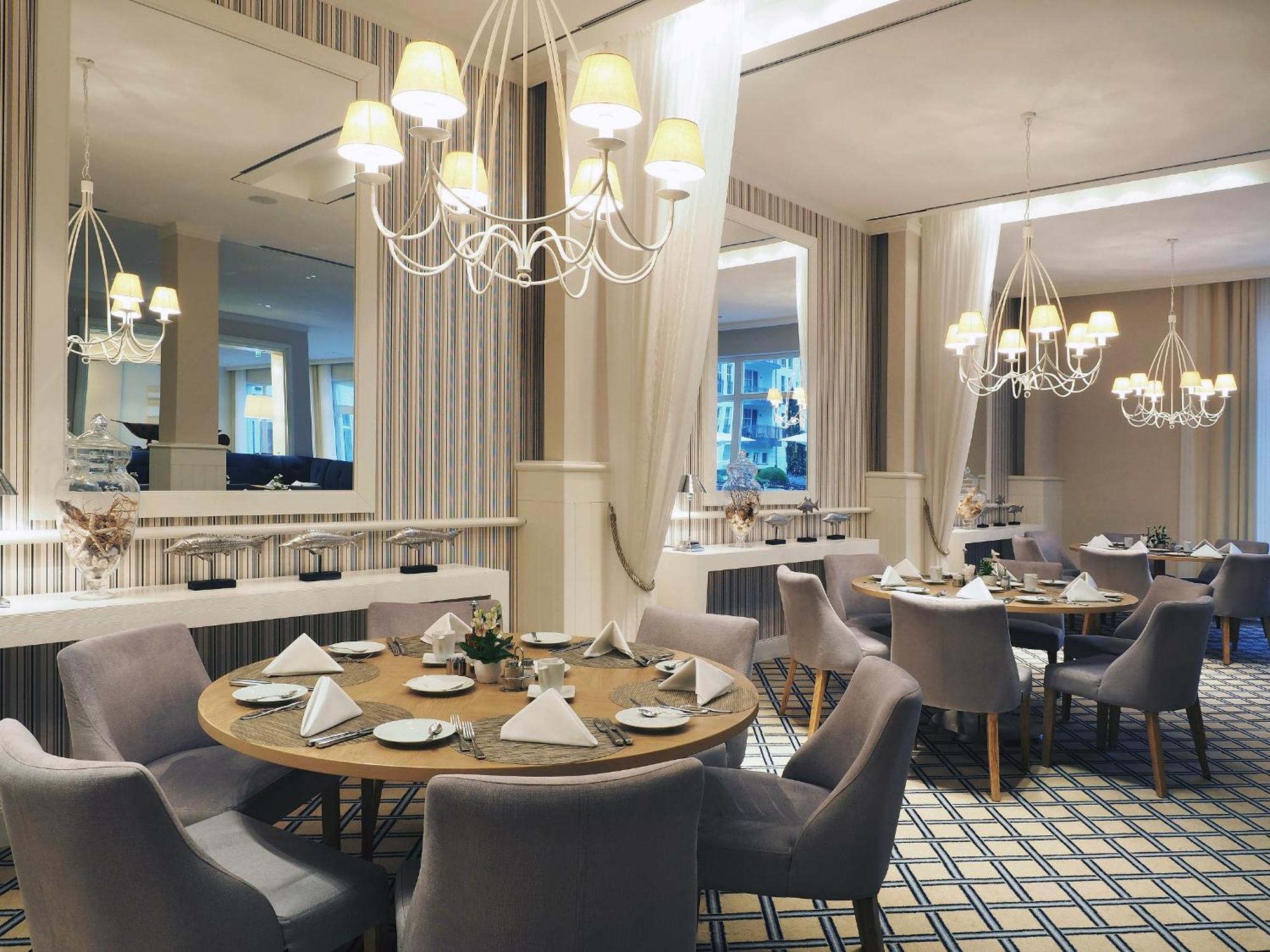 Steigenberger Grandhotel & Spa Heringsdorf מראה חיצוני תמונה The restaurant